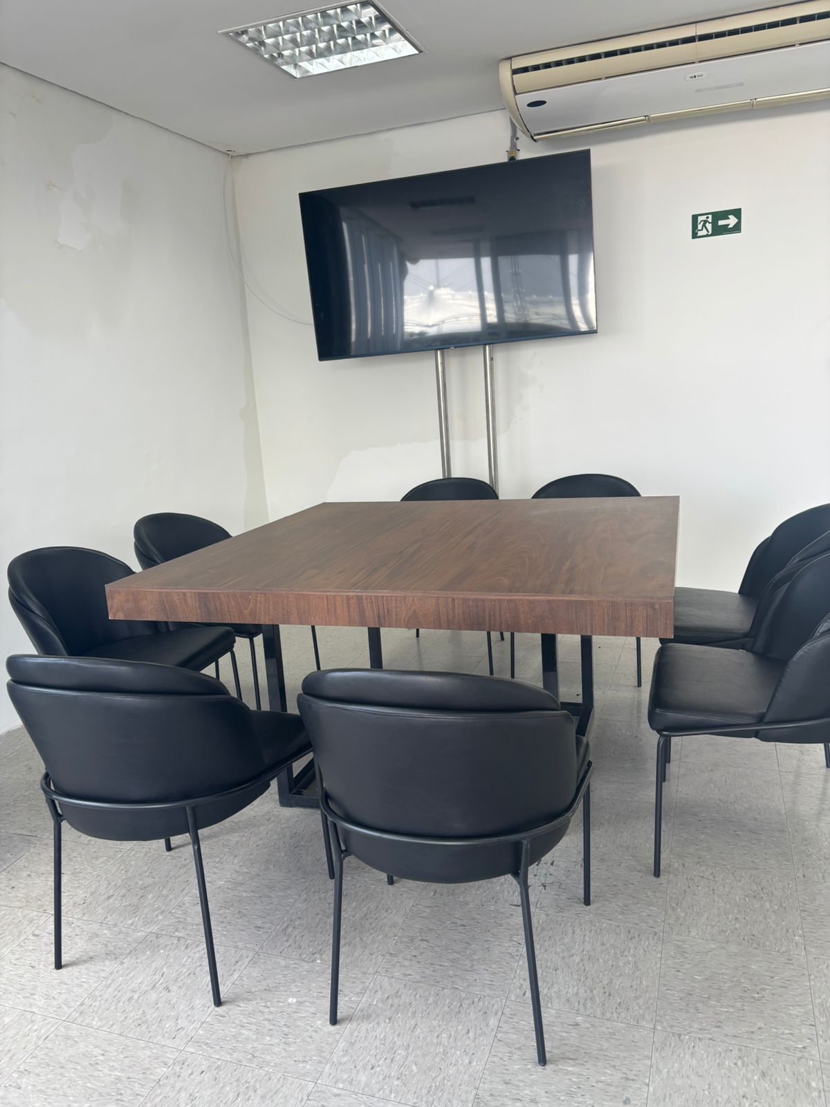 WhatsApp Image 2025-11-04 at 14.37.15 (1).jpeg